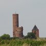 Tangermünde: Neustädter Tor mit Schrotturm im Hintergrund